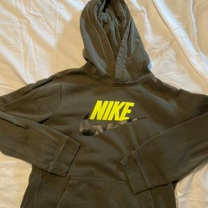 Boys, Nike hoodie, XL.